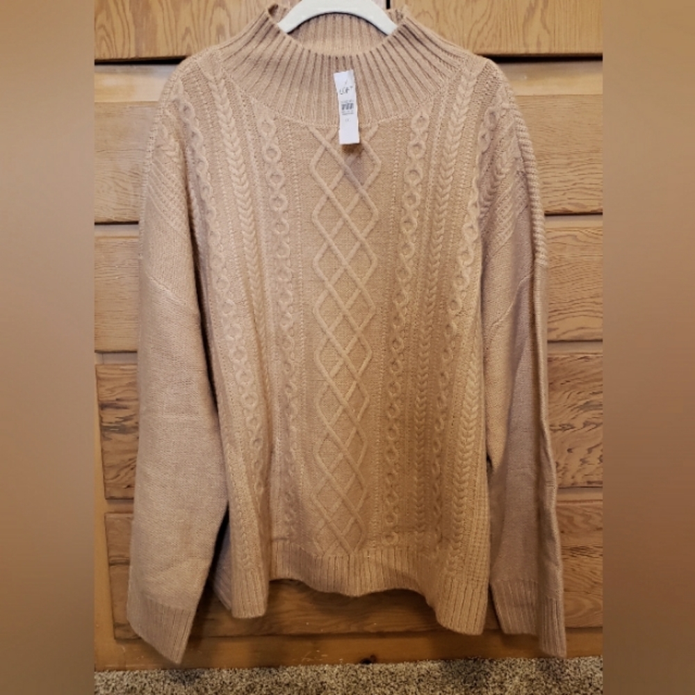 Loft XXL Sweater. Oversize fit untended.Never worn. Perfect condition.